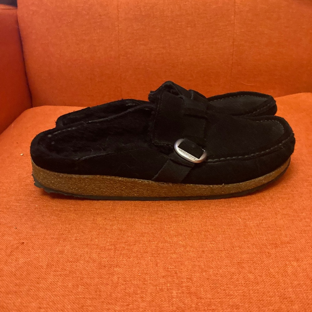 Birkenstock Buckley Suede Clogs Black